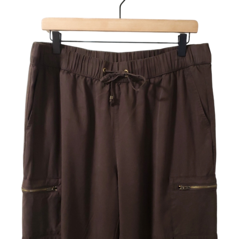 Banana Republic Soft Tencel Cargo Jogger Pants Dark Oak Brown Sz Large 536089 - Picture 2 of 14